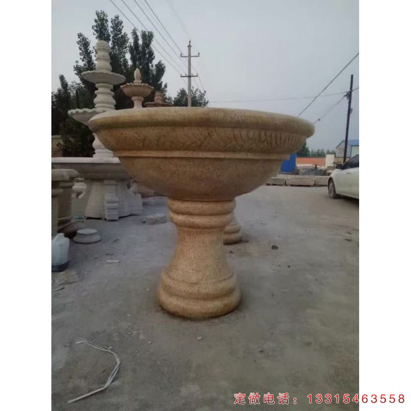 公园花钵石雕（1）