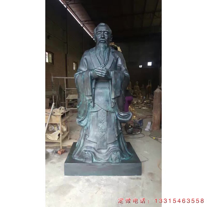 校园铜雕孔子