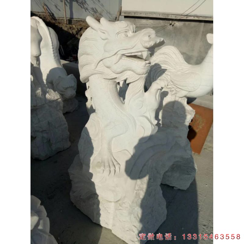 广场动物龙石雕
