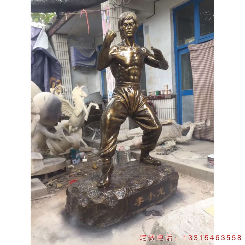 广场李小龙铜雕（3）