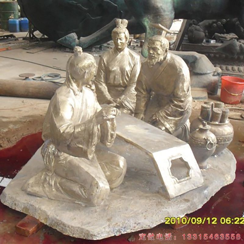 古代人物宴会铜雕（2）