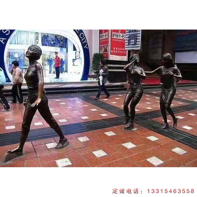 逛街城市铜雕人物雕塑（1）