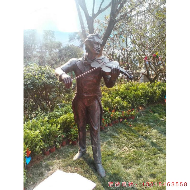 拉小提琴公园铜雕人物雕塑（1）